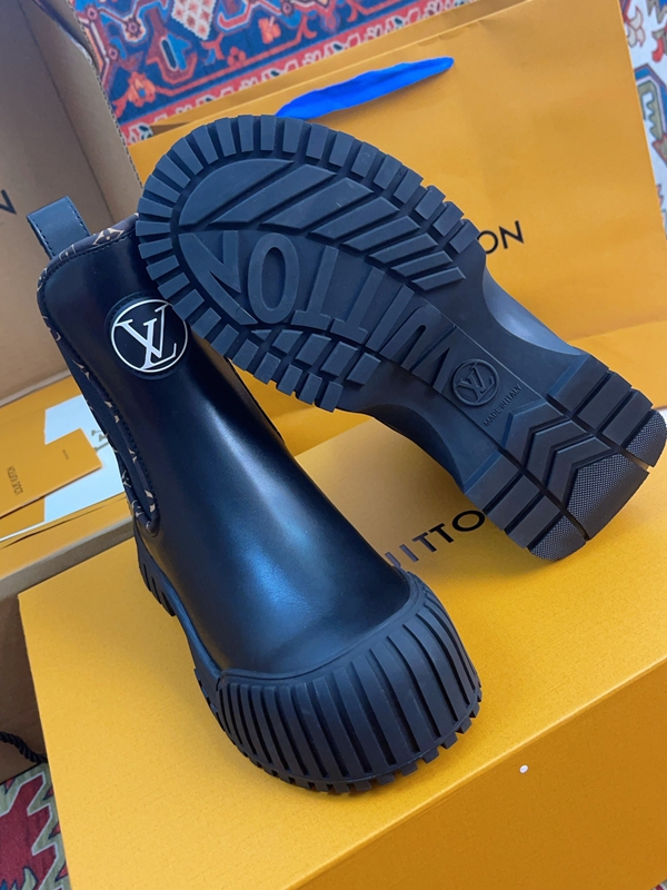 ルイヴィトン靴全体デザイン